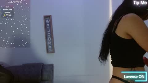 luna_starr69 online show from 12/02/25, 12:43