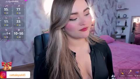 Snapshot of luna_volk chatting on 11/29/25, 03:09 Luna online show from 11/29/25, 03:09