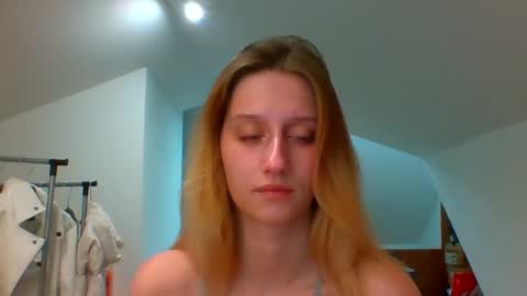 Snapshot of luna_xsensual chatting on 12/02/24, 05:59 L U N A  online show from 12/02/24, 05:59