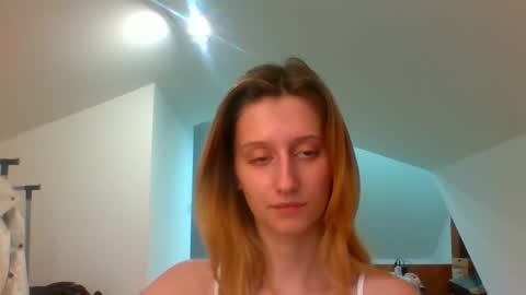 Snapshot of luna_xsensual chatting on 01/10/25, 02:55 L U N A  online show from 01/10/25, 02:55