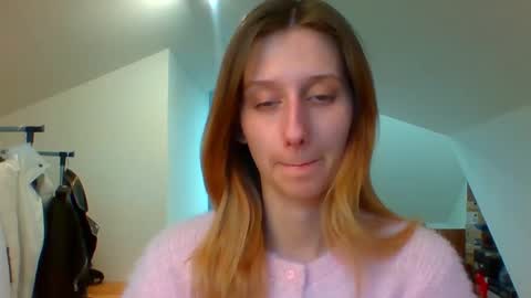 Snapshot of luna_xsensual chatting on 02/07/25, 02:47 L U N A  online show from 02/07/25, 02:47