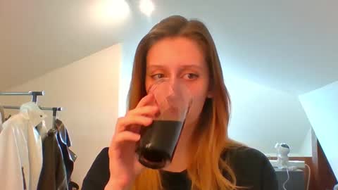 Snapshot of luna_xsensual chatting on 03/05/25, 02:45 L U N A  online show from 03/05/25, 02:45