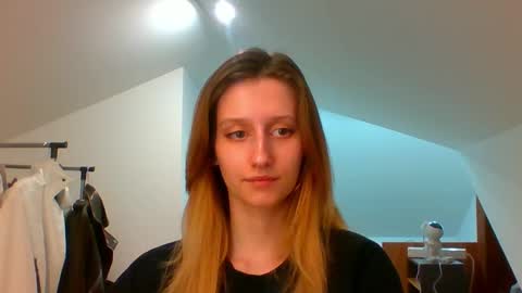 Snapshot of luna_xsensual chatting on 03/05/25, 06:34 L U N A  online show from 03/05/25, 06:34