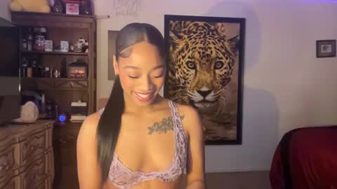 Snapshot of lunaa_11 chatting on 12/03/24, 05:45 lunaa_11 online show from 12/03/24, 05:45