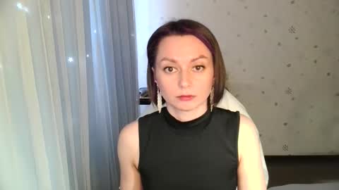 Snapshot of lunaa_bluee chatting on 06/05/26, 06:13 lunaa_bluee online show from 06/05/26, 06:13
