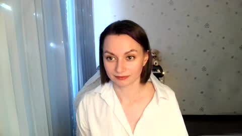 Snapshot of lunaa_bluee chatting on 06/13/26, 05:11 lunaa_bluee online show from 06/13/26, 05:11