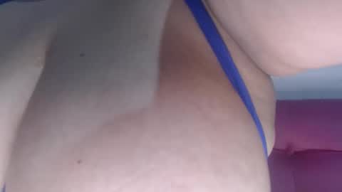 Snapshot of lunaa_milk chatting on 04/01/26, 04:02 luna online show from 04/01/26, 04:02