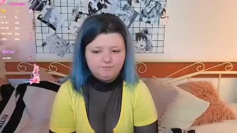 Snapshot of lunaar_ chatting on 05/08/26, 06:30 Luna online show from 05/08/26, 06:30