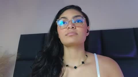 Luna Aspen online show from 05/04/26, 06:15