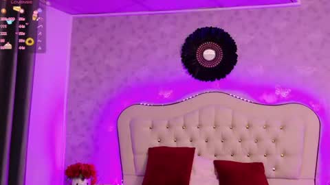lunababe_ online show from 06/27/26, 11:26
