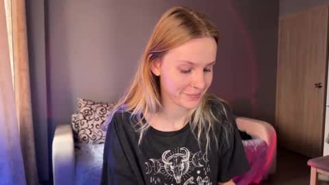 Britney online show from 09/20/25, 05:19