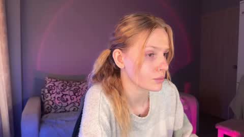 Britney online show from 09/29/25, 06:51