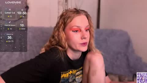 Britney online show from 10/25/25, 04:02