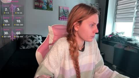 Snapshot of lunacyy chatting on 02/12/26, 09:04 Britney online show from 02/12/26, 09:04