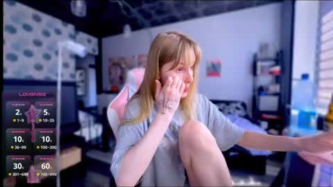 Britney online show from 06/21/26, 01:03