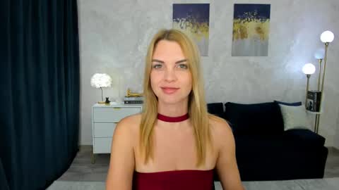 lunaflinn online show from 06/15/26, 03:31