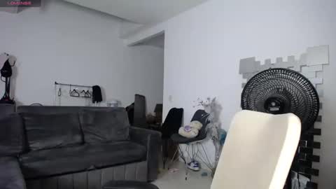 Snapshot of lunagardners chatting on 02/18/25, 02:59 lunagardners online show from 02/18/25, 02:59