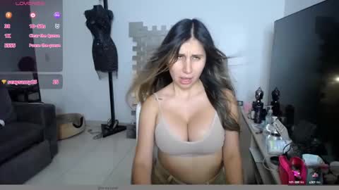 Snapshot of lunagardners chatting on 09/14/25, 01:27 lunagardners online show from 09/14/25, 01:27