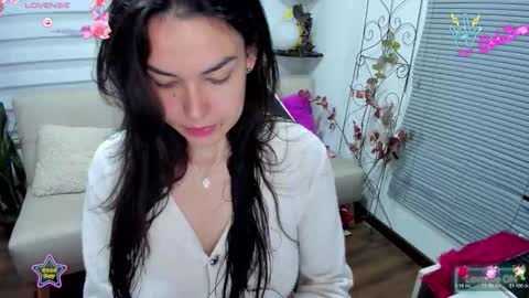 Luna online show from 03/10/26, 05:45