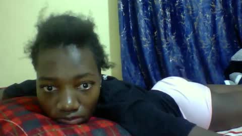 lunah_kitty online show from 04/29/26, 10:52