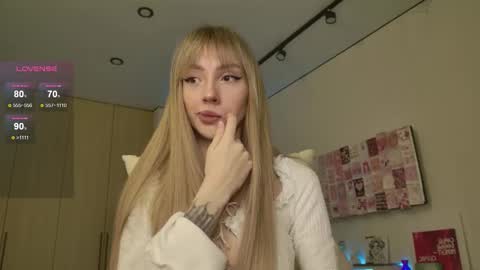 Snapshot of lunainnk chatting on 02/11/26, 12:37 Luna online show from 02/11/26, 12:37
