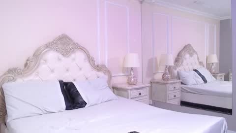 Luna  online show from 02/09/26, 01:59