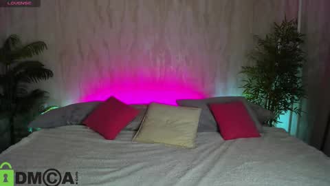 Varvara online show from 11/22/25, 09:19