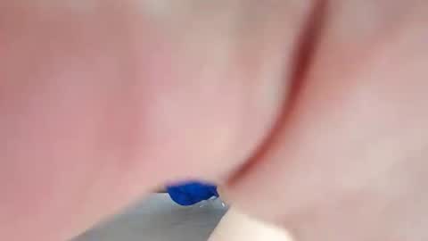 LunaLeonCoupleWife online show from 06/17/26, 07:00
