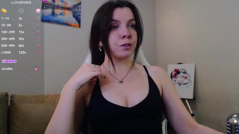 Snapshot of lunalovesuu chatting on 01/13/25, 06:16 Luna online show from 01/13/25, 06:16