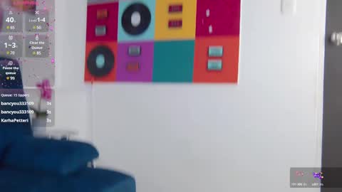 Luna online show from 12/21/24, 04:57