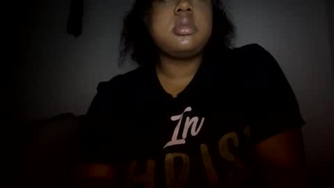 lunamoth00 online show from 02/20/26, 04:40