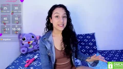 Luna Mendez  Andrew Cemar online show from 11/06/25, 04:24