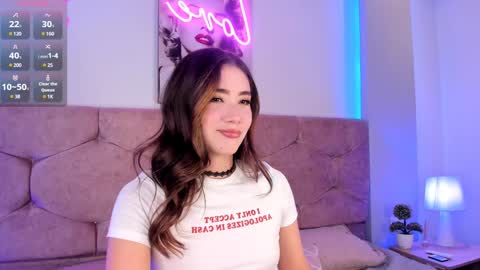 Luna  online show from 01/31/25, 06:47