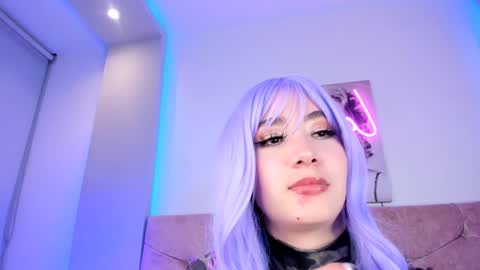 Luna  online show from 02/08/25, 10:51