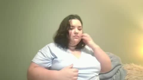 lunar_nightstar online show from 09/23/25, 11:41