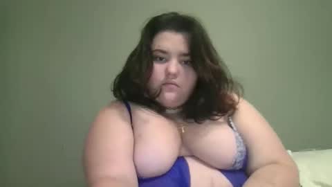 lunar_nightstar online show from 10/15/25, 09:04