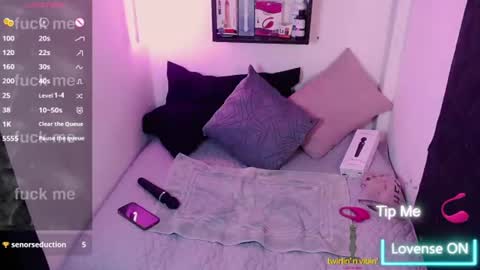 Snapshot of lunarichy chatting on 06/26/26, 06:45 lunarichy online show from 06/26/26, 06:45