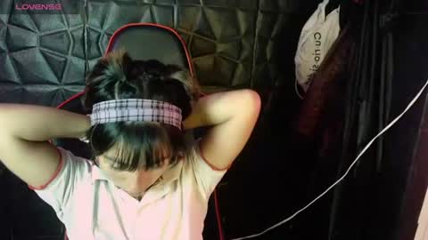 Snapshot of lunarichy chatting on 06/30/26, 09:05 lunarichy online show from 06/30/26, 09:05
