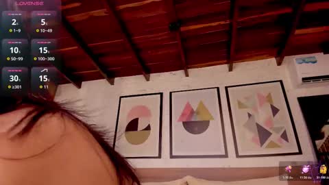 Luna Ruso  online show from 11/27/25, 08:33