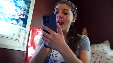 Snapshot of lunasecretadmirer chatting on 02/13/26, 10:39 lunasecretadmirer online show from 02/13/26, 10:39