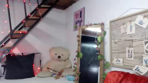 luna online show from 10/24/25, 05:48