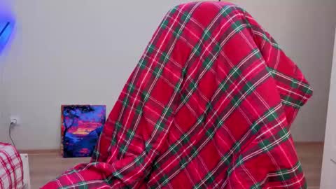 Snapshot of lunatale chatting on 11/23/25, 05:24 Kate online show from 11/23/25, 05:24