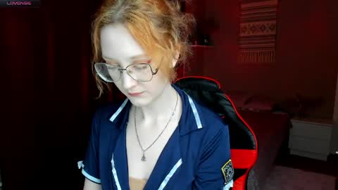 Snapshot of lunaterry chatting on 06/04/26, 07:47 lunaterry online show from 06/04/26, 07:47