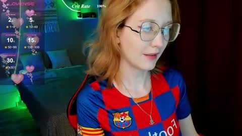 Snapshot of lunaterry chatting on 06/18/26, 09:14 lunaterry online show from 06/18/26, 09:14