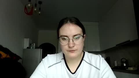 lunavelvet3 online show from 12/03/25, 11:52