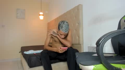 Snapshot of lunay_bigcock420 chatting on 02/21/26, 12:17 lunay_bigcock420 online show from 02/21/26, 12:17