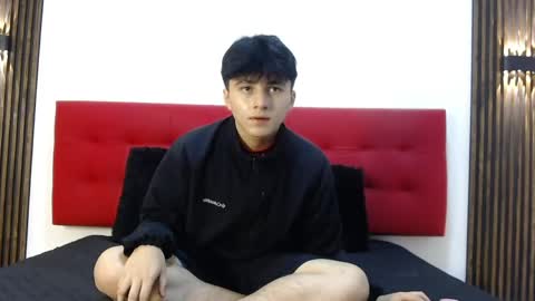 Snapshot of lunaydream chatting on 04/19/26, 11:31 lunaydream online show from 04/19/26, 11:31