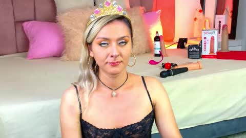 lunitadiva online show from 01/11/26, 04:12