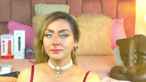 lunitadiva online show from 04/24/26, 04:09