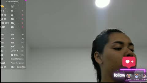 lunna_noir online show from 05/05/26, 09:23